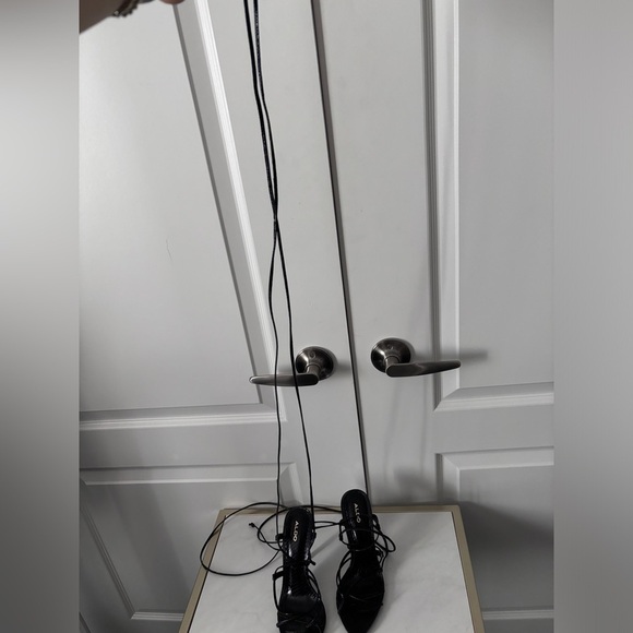 Aldo | Black Pointed Toe Lace Up High Heel Sandal | Size 5 - Picture 4 of 7